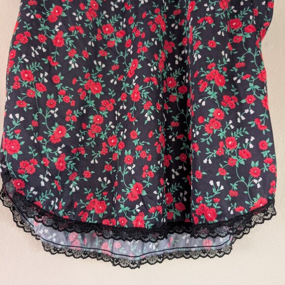 Y2K Lace Tank Top Black with Red Rose Print Romantic Floral Tank Lace Hem Size M - Picture 3 of 9